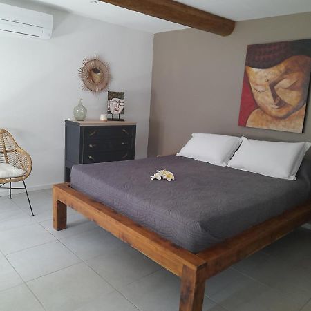 La Ferme Des Oliviers Villa Solliès-Pont Екстериор снимка