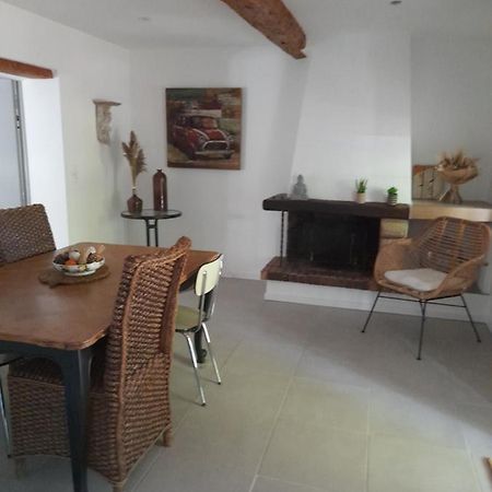La Ferme Des Oliviers Villa Solliès-Pont Екстериор снимка